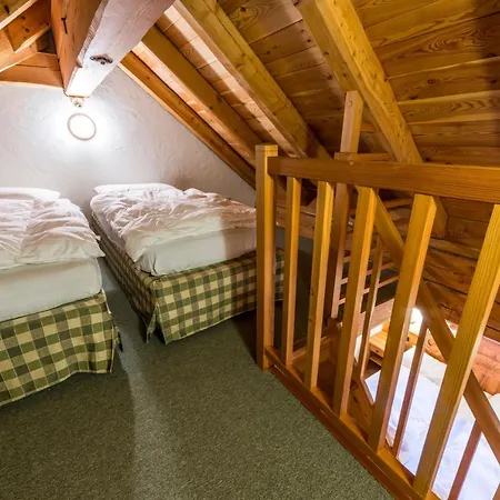 Rifugio Nambino B&B 마돈나 디 캄필리오
